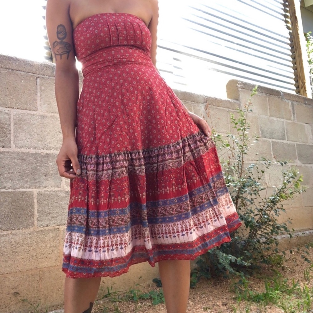 Strapless dress